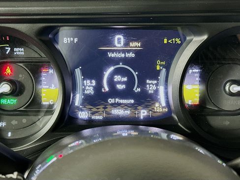 Used 2025 Jeep Wrangler Sahara w/ Safety Group image 19