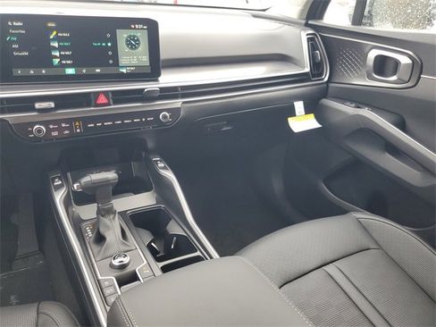 New 2026 Kia Sorento S image 12