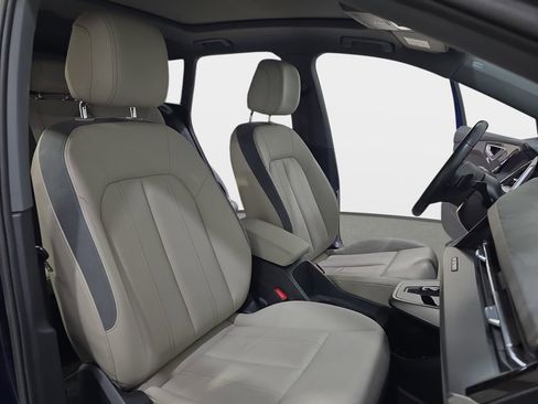 Used 2023 Audi Q4 e-tron Prestige w/ 20" Wheel Package AWD/4WD image 12