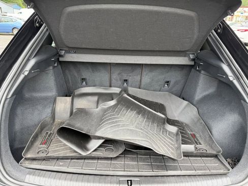 Used 2020 Audi Q3 2.0T Premium Plus image 32