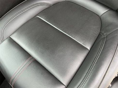 Used 2023 Chevrolet Traverse RS image 14