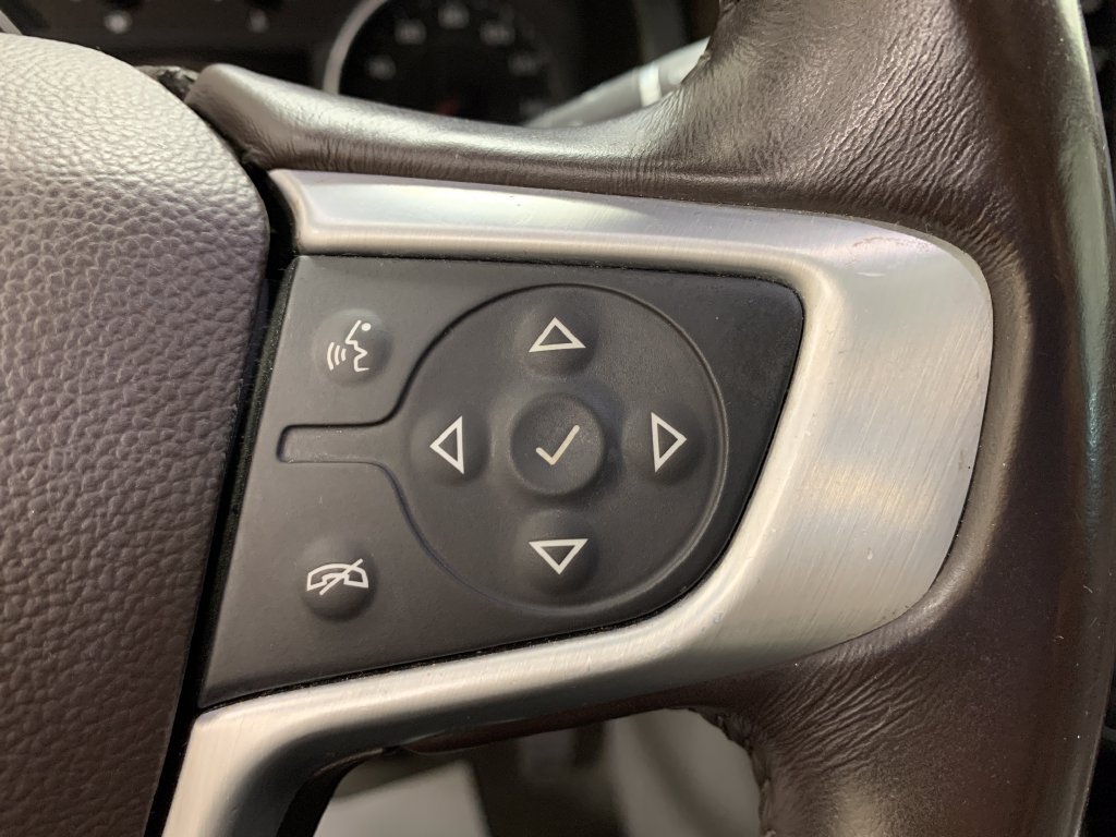 Used 2017 GMC Acadia SLT AWD/4WD image 24