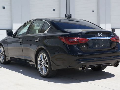 Used 2019 INFINITI Q50 Luxe w/ Essential Package (3.0T Luxe) image 9