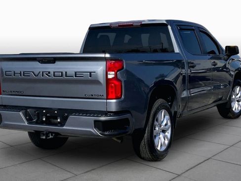 Used 2021 Chevrolet Silverado 1500 Custom w/ LPO, Dark Essentials Package AWD/4WD image 13