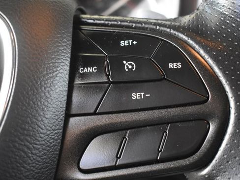 Used 2020 Dodge Charger Scat Pack image 20