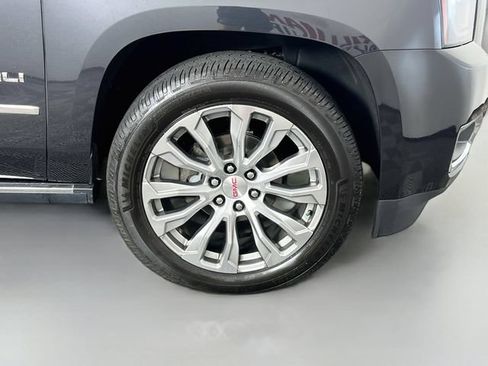 Used 2020 GMC Yukon Denali w/ Denali Ultimate Package AWD/4WD image 43