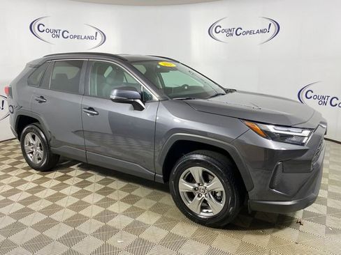 Used 2024 Toyota RAV4 XLE image 1