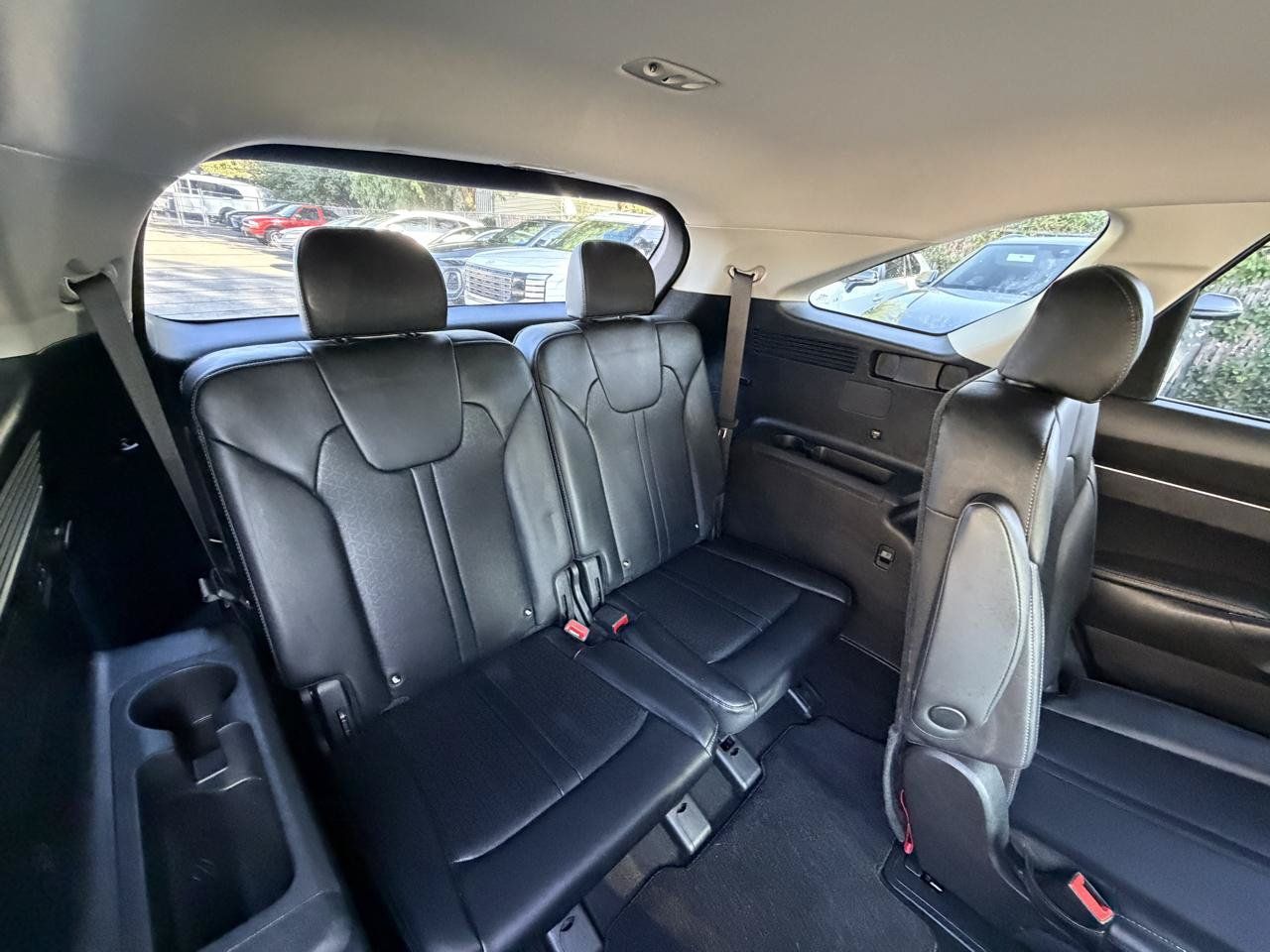 Used 2023 Kia Sorento EX AWD/4WD image 8