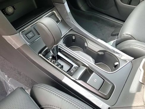 New 2025 Subaru Ascent Bronze Edition image 20