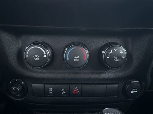 Used 2017 Jeep Wrangler Unlimited Sport w/ Quick Order Package 24S image 26