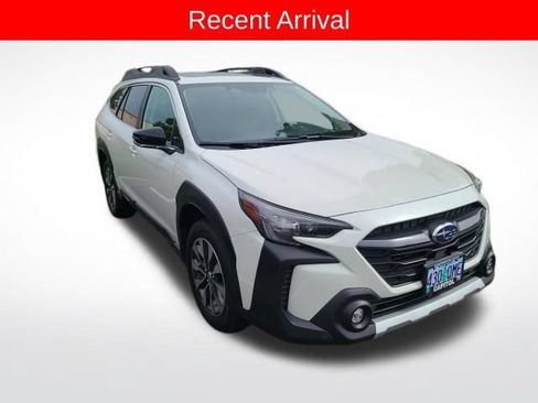 Used 2025 Subaru Outback Limited w/ Popular Package #2 AWD/4WD image 7