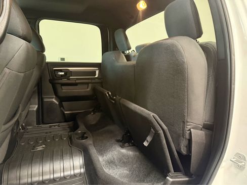 Used 2024 RAM 1500 Classic Warlock AWD/4WD image 16