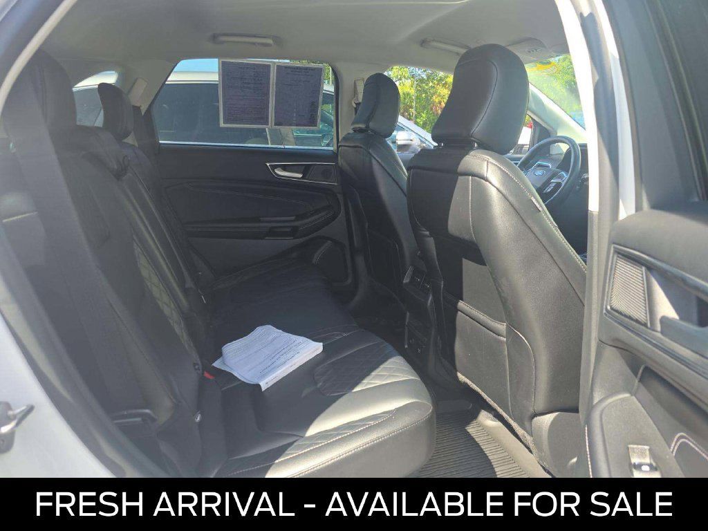 Used 2023 Ford Edge Titanium AWD/4WD image 13
