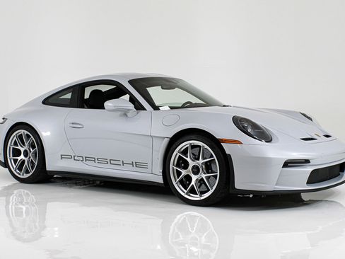 Used 2024 Porsche 911 GT3 RS RWD image 8