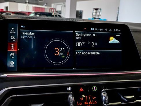 Used 2022 BMW X7 xDrive40i w/ Premium Package image 47