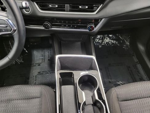 Used 2025 Chevrolet Equinox LT image 17