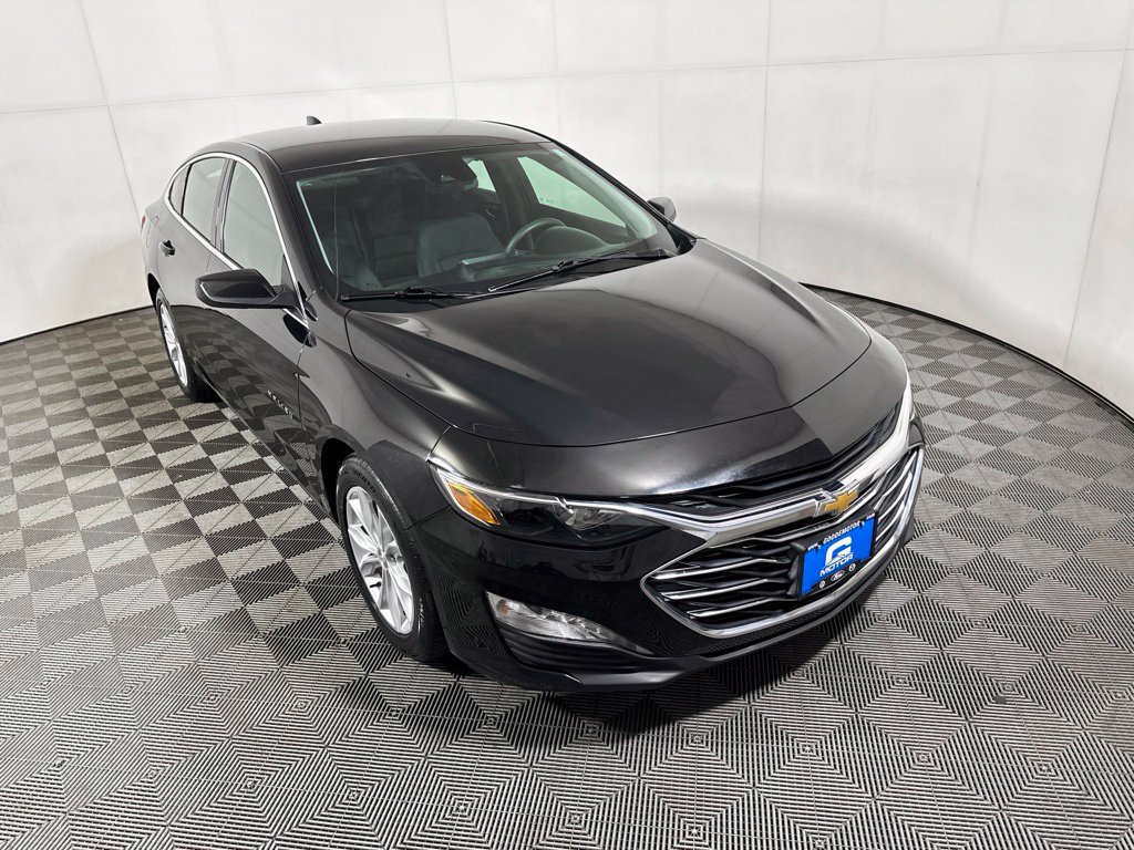 Used 2024 Chevrolet Malibu LT FWD image 1