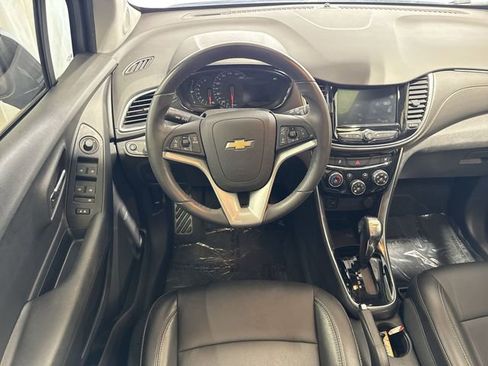 Certified 2020 Chevrolet Trax Premier FWD image 15
