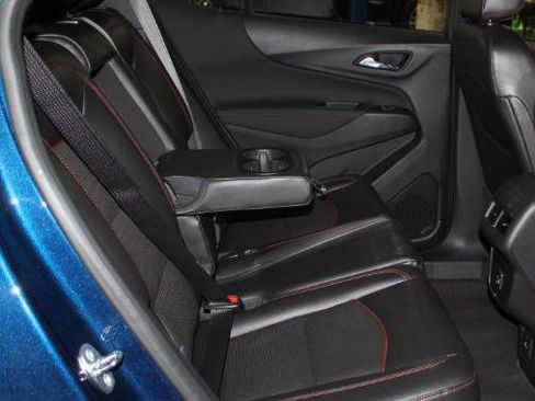 Used 2022 Chevrolet Equinox RS w/ RS Leather Package image 22