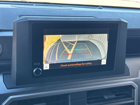 Used 2025 Toyota 4Runner SR5 image 19