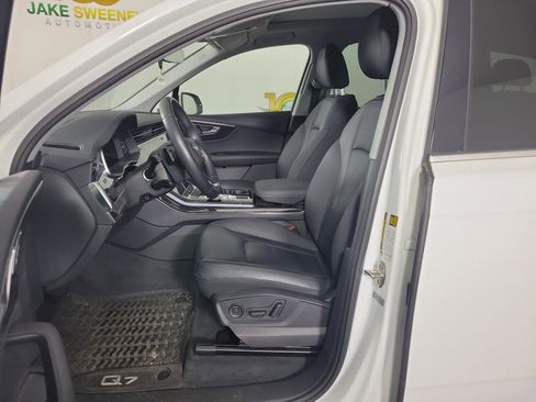 Used 2022 Audi Q7 3.0T Premium AWD/4WD image 5