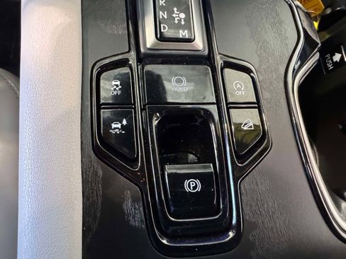 Used 2024 Lexus RX 350 Premium w/ Accessory Package (Z1) AWD/4WD image 38