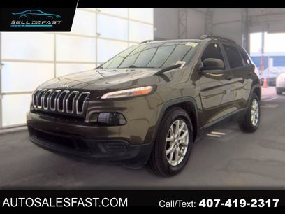 Used 2015 Jeep Cherokee Sport w/ Sport Appearance Group