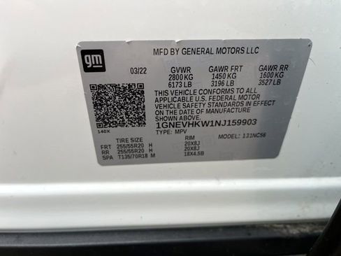 Used 2022 Chevrolet Traverse LT w/ LT Premium Package AWD/4WD image 24