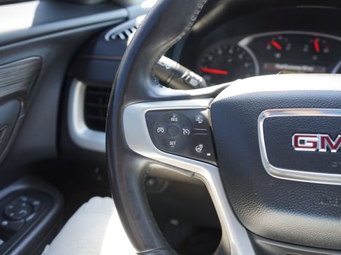 Used 2020 GMC Terrain SLT w/ Preferred Package FWD image 14