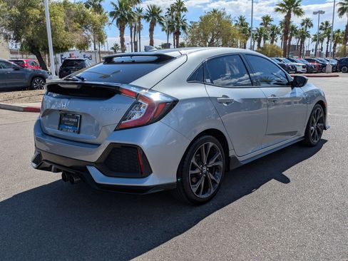Used 2017 Honda Civic Sport image 5