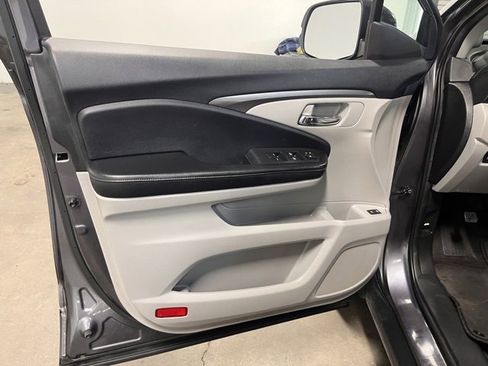 Used 2018 Honda Pilot EX-L image 24