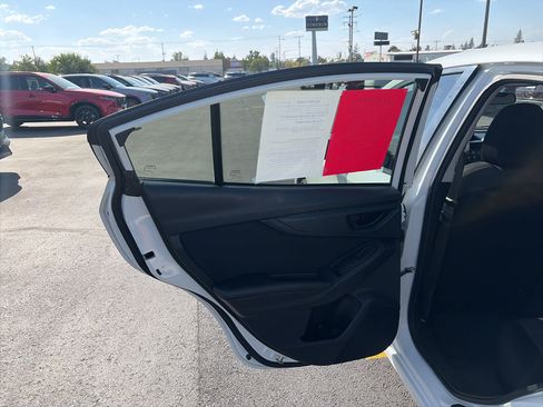 Used 2017 Subaru Impreza 2.0i AWD/4WD image 12