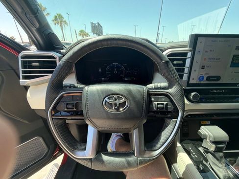Used 2023 Toyota Sequoia Capstone AWD/4WD image 17