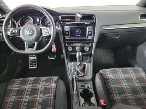 Used 2020 Volkswagen Golf 4-Door FWD image 14