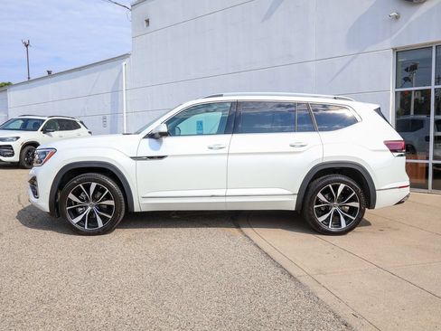 Used 2026 Volkswagen Atlas SEL Premium R-Line AWD/4WD image 2