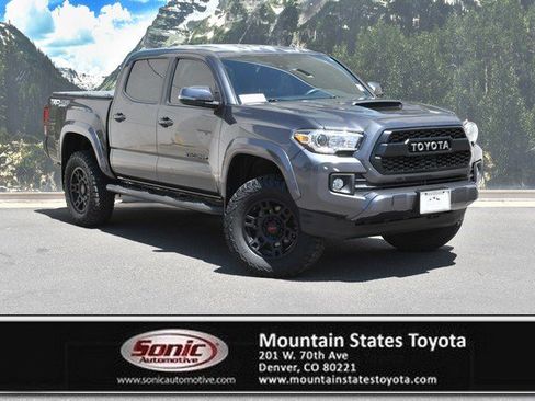 Used 2018 Toyota Tacoma TRD Sport w/ Technology Package AWD/4WD image 1