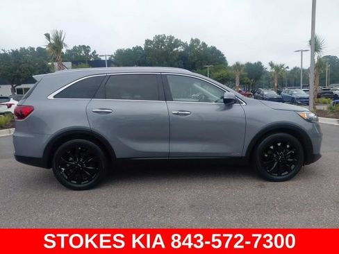 Used 2020 Kia Sorento EX AWD/4WD image 4
