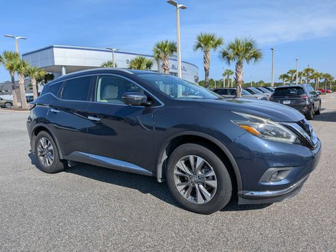 Used 2018 Nissan Murano SL w/ Moonroof Package AWD/4WD image 2