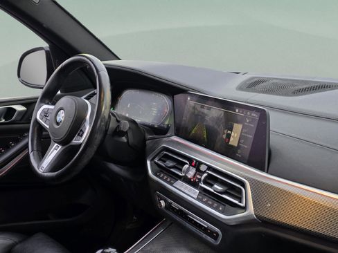 Used 2022 BMW X5 xDrive40i w/ M Sport Package image 30