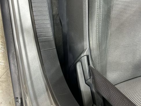 Used 2016 Jeep Patriot Sport image 12