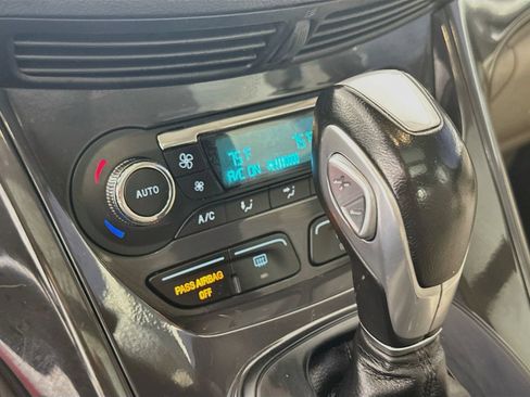 Used 2016 Ford Escape Titanium w/ Equipment Group 301A FWD image 16