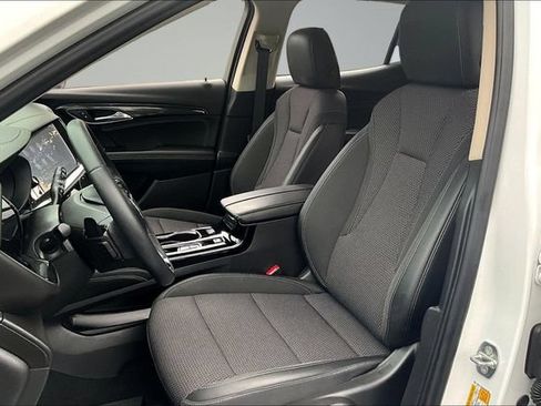Used 2023 Buick Envision Preferred FWD image 21