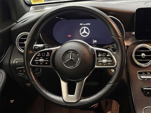 Used 2022 Mercedes-Benz GLC 300 4MATIC image 16