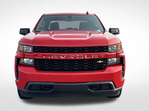 Used 2019 Chevrolet Silverado 1500 Custom w/ Custom Value Package image 9