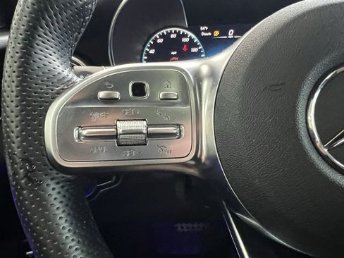 Certified 2022 Mercedes-Benz GLC 300 image 19