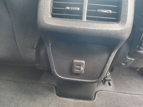 Certified 2023 GMC Terrain SLE w/ Driver Convenience Package image 16