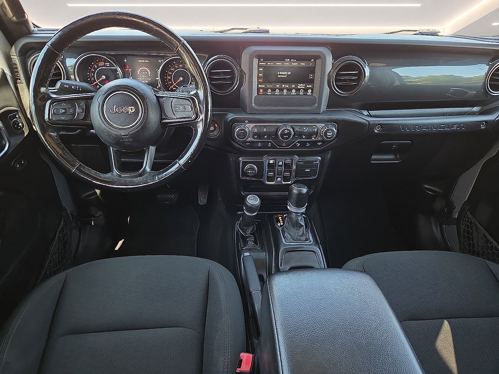 Used 2020 Jeep Wrangler Unlimited Sport AWD/4WD image 11