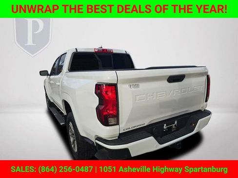 New 2024 Chevrolet Colorado LT w/ LT Convenience Package II image 8