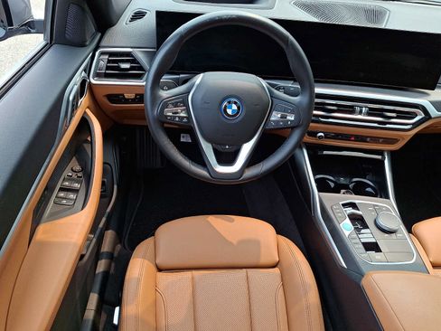 Used 2024 BMW i4 eDrive40 w/ Premium Package RWD image 12