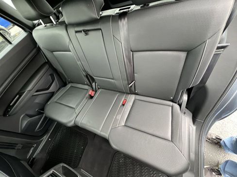 Used 2020 Volkswagen Atlas Cross Sport SEL image 25